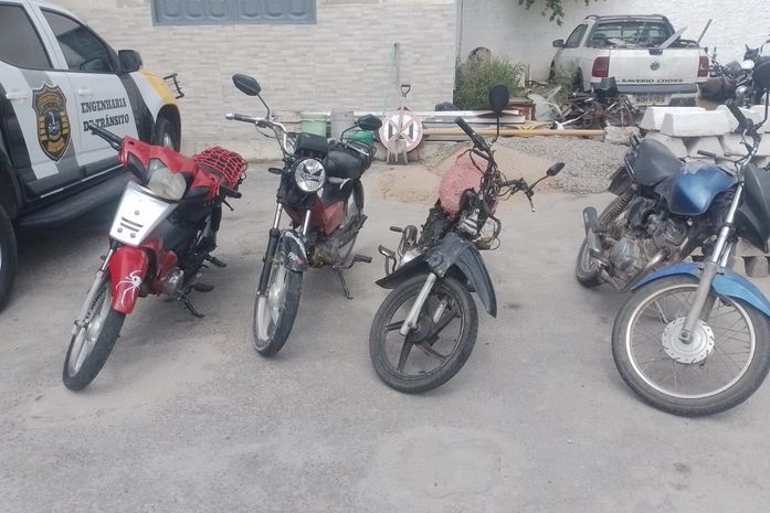 SMTT retira quatro motocicletas de circulação durante fiscalização em Delmiro Gouveia