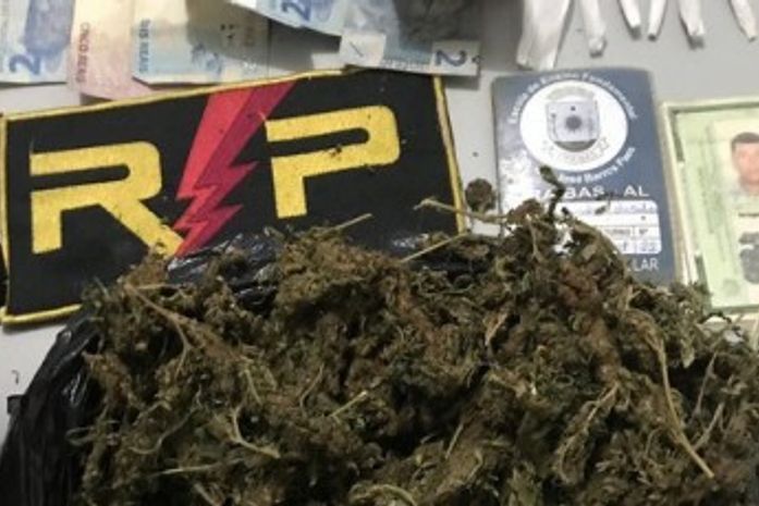 Polícia apreende drogas e prende duas pessoas após uma denúncia anônima