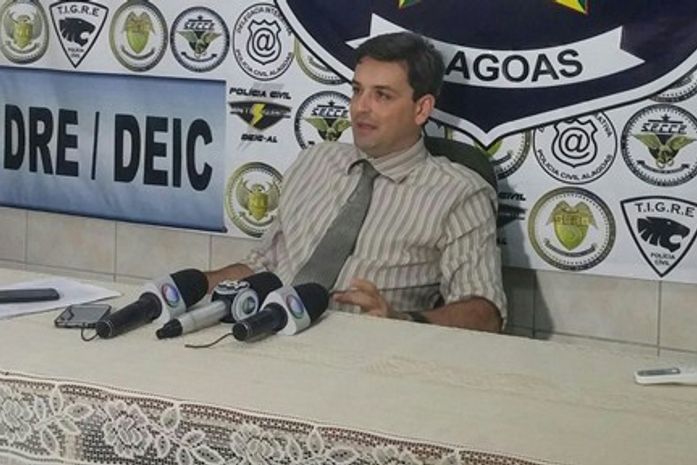 Delegado Vinícius Ferro