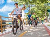 Prefeito JHC inaugura ciclovia da Avenida Fernandes Lima e beneficia 300 mil pessoas