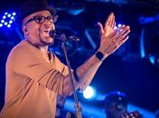 Cantor Mumuzinho é diagnosticado com o novo coronavírus