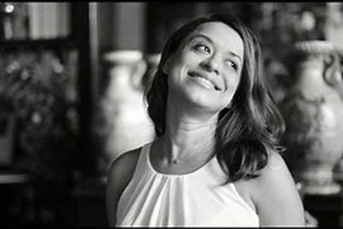 Atenção senhoras e senhores, o Theatro Homerinho chegou. E o Oscar de atriz empreendedora do Ano, vai para…