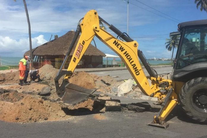 Av. Pontes de Miranda tem os dois sentidos interditados para realização das obras de recomposição da galeria