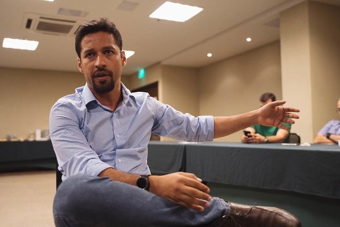 Rodrigo Cunha cobra celeridade no pagamento do coronavoucher