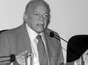 Rogério Teófilo decreta luto de três dias pela morte do ex-governador Guilherme Palmeira