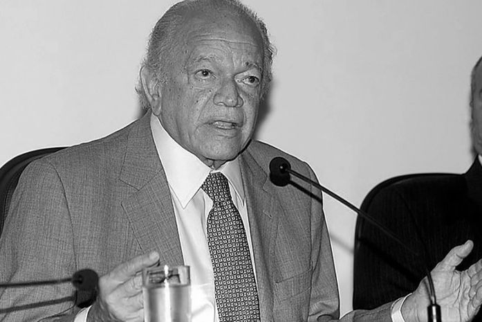 Rogério Teófilo decreta luto de três dias pela morte do ex-governador Guilherme Palmeira