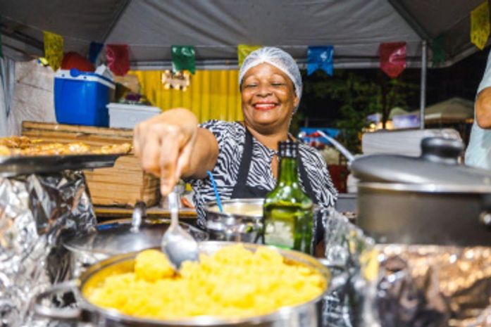 Prefeitura de Maceió garante renda extra a 135 ambulantes nos polos do Jacintinho e Graciliano Ramos