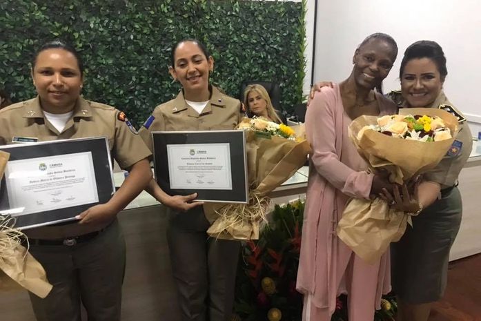 Integrantes da Patrulha Maria da Penha são homenageadas pela Vereadora Fátima Santiago