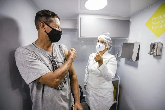Ônibus da vacinação