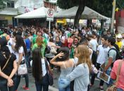 Professores da rede estadual realizam protesto no centro de Arapiraca 