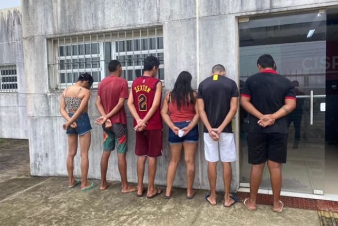 Seis são autuados em AL por estupro contra criança de 2 anos; Crime ocorreu na casa da avó