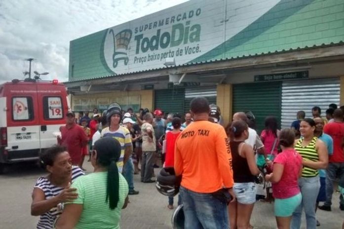 Mulher é assassinada a tiros enquanto trabalhava em supermercado