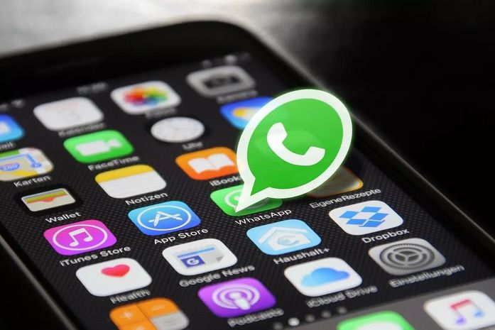 WhatsApp é acusado de ativar microfone de celulares sem autorização de usuários