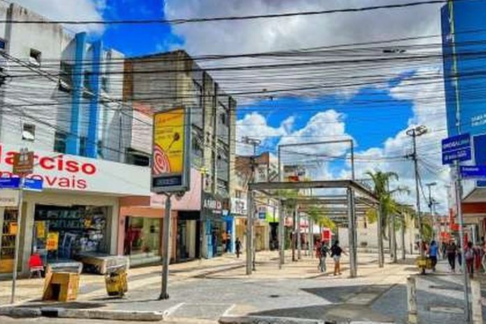 Comércio de Arapiraca abre parcialmente no feriado de Corpus Christi