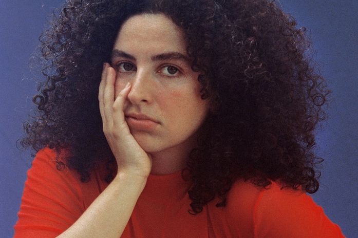 Dora Morelenbaum, do Bala Desejo, faz show de estreia solo próxima quinta (12) no Rex Jazz Bar