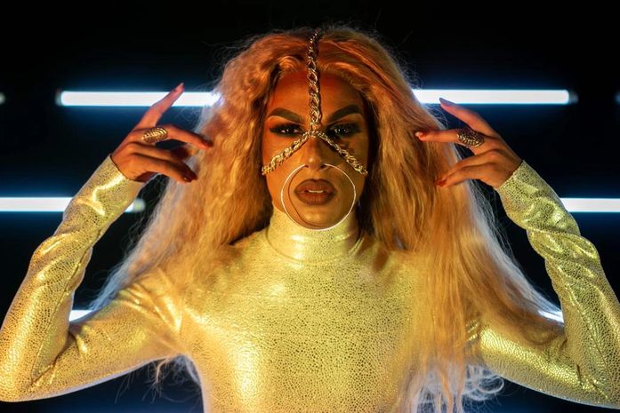 A colaboração marca o retorno das artistas à cena musical e já está disponível em todas as plataformas digitais