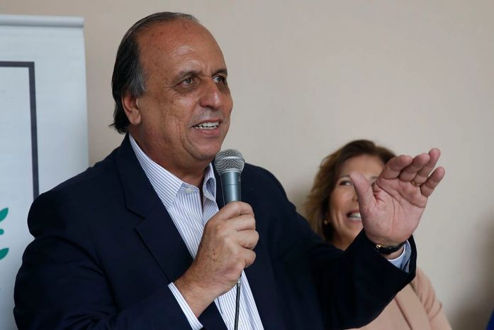 Justiça determina bloqueio de bens de Pezão por reformas no Maracanã