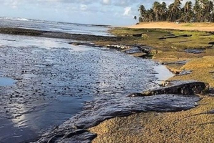 Manchas de óleo no litoral alagoano