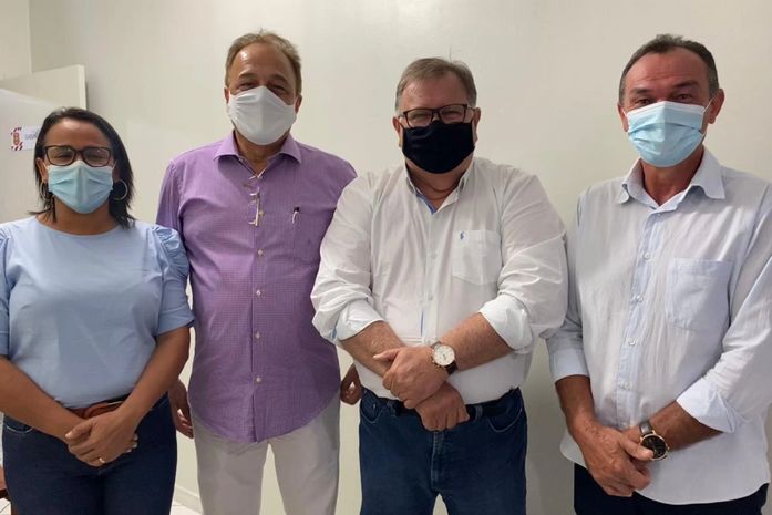 Prefeito Celino Rocha garante Caravana RG na mão para o mês de agosto em Anadia