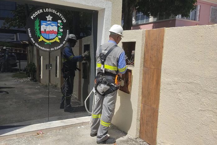 Flagra de nossa fonte comprova a cena registrada