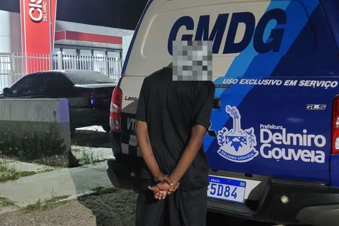 Guarda Municipal e Selma Bandeira identifica e conduz suspeito de tentativa de furto em Delmiro Gouveia