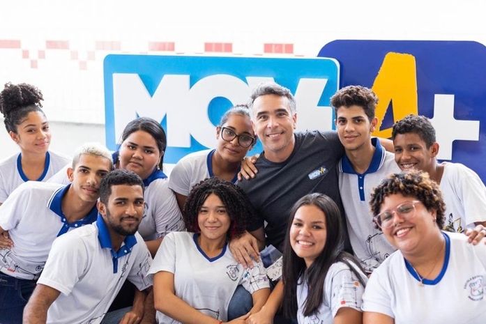 Por uma educação antirracista