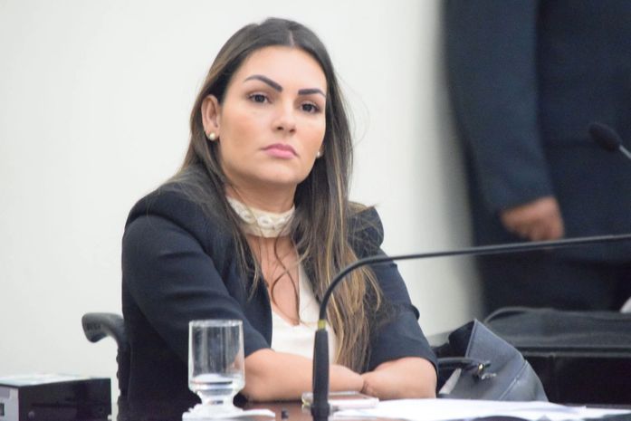 Thaise Guedes quer criação de selo “Adote uma criança ou adolescente em situação de vulnerabilidade em Alagoas”