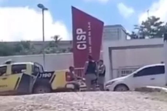 Momento da prisão de José Heleno