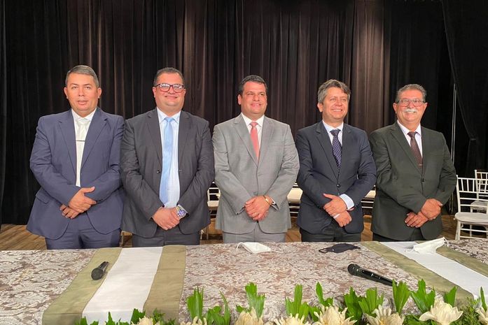 Articulação de vereadores ligados a ex-prefeita garante vitória da Mesa Diretora na Câmara de Arapiraca