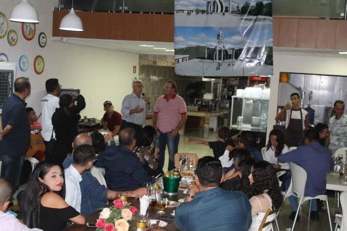 Teófilo participa de festa em comemoração ao Dia do Radialista