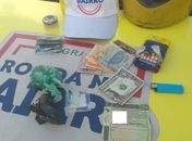 Material apreendido pelos agentes