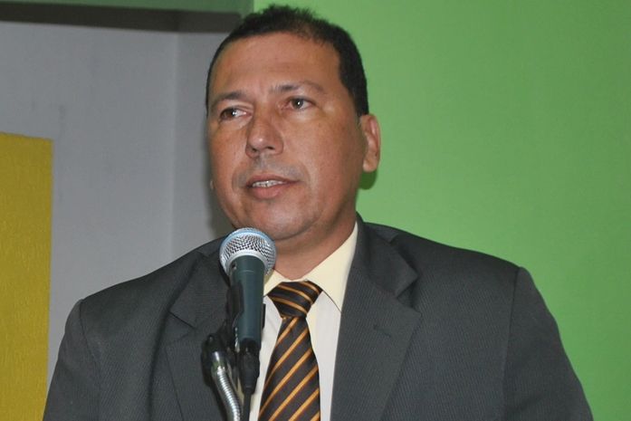 Fabiano Leão: Gestão de Teófilo deixa a desejar e “caixa preta” não foi revelada