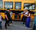 Prefeito Gilberto e Deputada Gabi Gonçalves realizam a entrega de uma nova UBS e 8 ônibus escolares 0km, em Rio Largo

