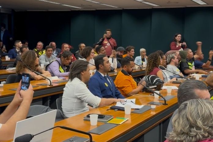 Vereador David Empregos participa de audiência pública no Congresso Nacional sobre entregadores de aplicativo após ouvir demandas em Maceió