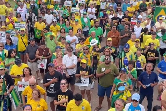 Bolsonaristas celebram desempenho em 1ª pesquisa registrada em Alagoas