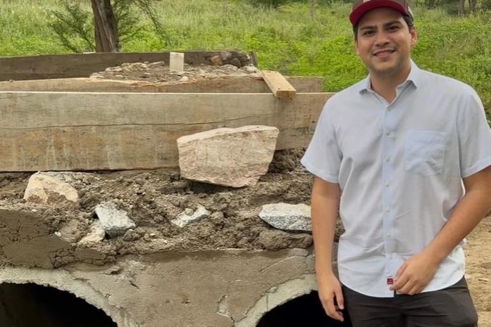 Prefeito Eduardo Bulhões entrega 15ª passagem molhada e reforça compromisso com a zona rural de Santana do Ipanema