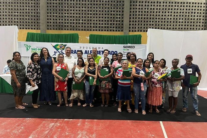 Educação de São Miguel dos Campos adere ao Programa Brasil Alfabetizado e matricula mais de 500 pessoas entre jovens, adultos e idosos