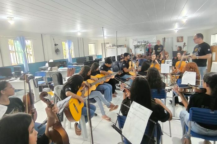 Orquestra Sinfônica Mariar faz sua estreia com concerto dedicado aos 64 anos de Taquarana