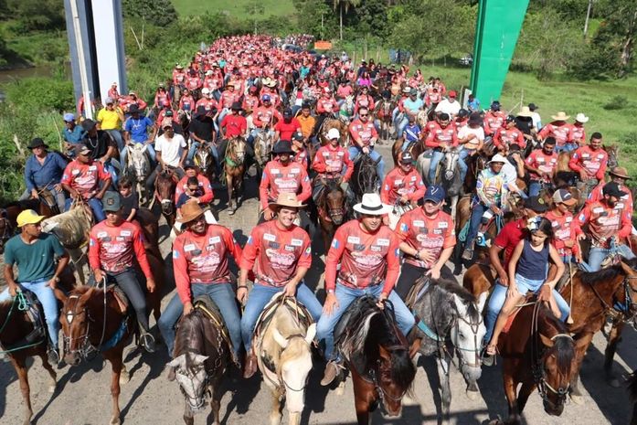 Cavalgada Mundaú de Cara Nova reúne multidão em Santana do Mundaú