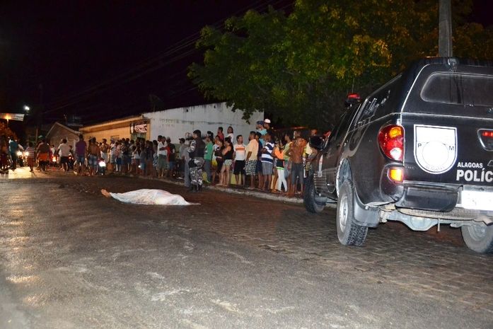 Rua São José foi palco de assassinato na noite desta quinta-feira (13)