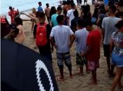 Festa na Orla de Ponta Verde tem aglomeração e organizador rebate: "não quer pegar o vírus? Fica em casa"
