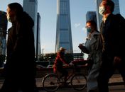 Seul fecha 2.100 bares e boates após surto de novos casos da covid-19