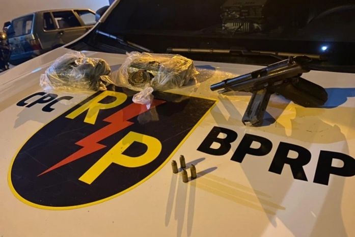 Material apreendido durante ação do Batalhão de Radiopatrulha em Satuba