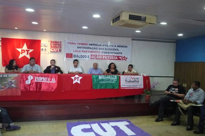 Coletiva da esquerda alagoana