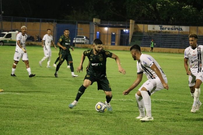 ASA perde de virada por 2x1 para o Altos (PI) e fica fora da Copa do Nordeste