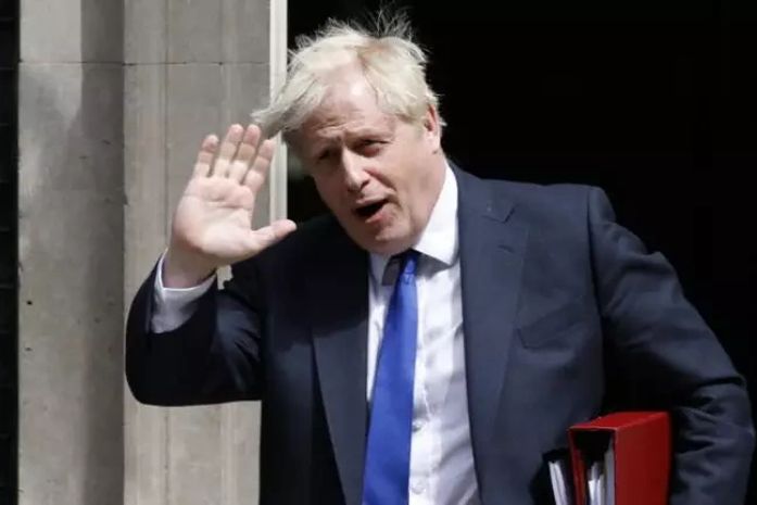 Boris Johnson renuncia ao cargo de primeiro-ministro do Reino Unido