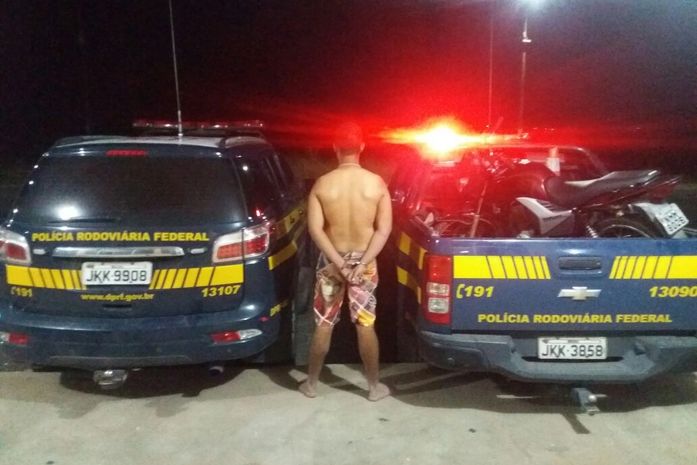 Acusado foi encaminhado para a Delegacia de Penedo