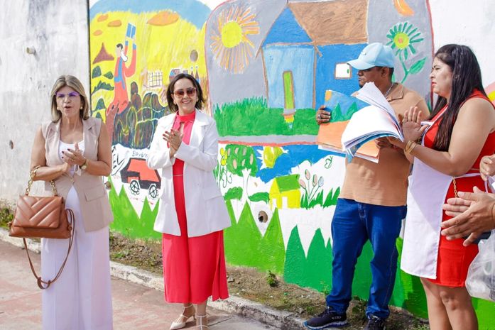 Entrega do “Mural do Inconsciente” marca encerramento de oficinas terapêuticas em Palmeira dos Índios