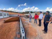 Prefeito de Santana do Mundaú acompanha obras da Creche do Programa Cria