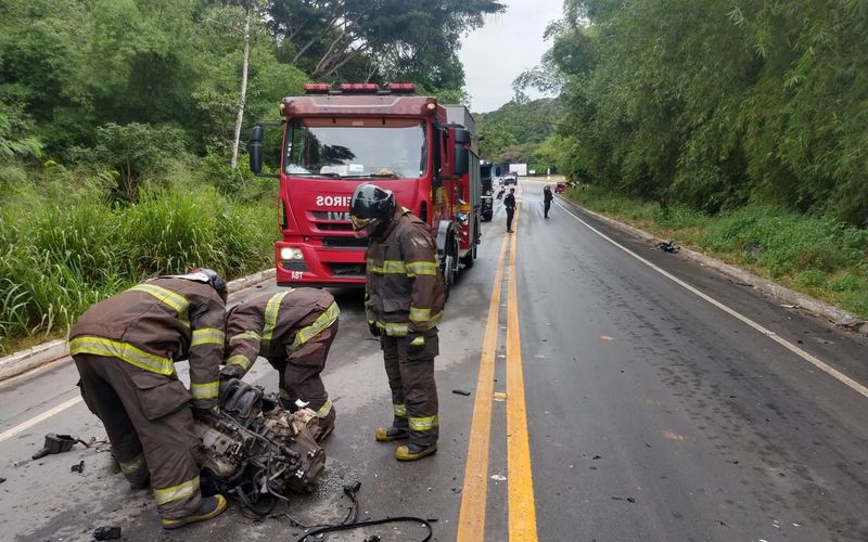 Acidente aconteceu na estrada de acesso à Utinga Leão.